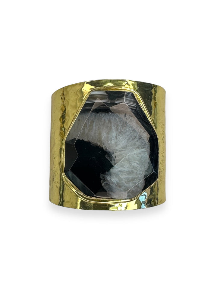 Hammered Solid Cuff in Gold with Black Agate