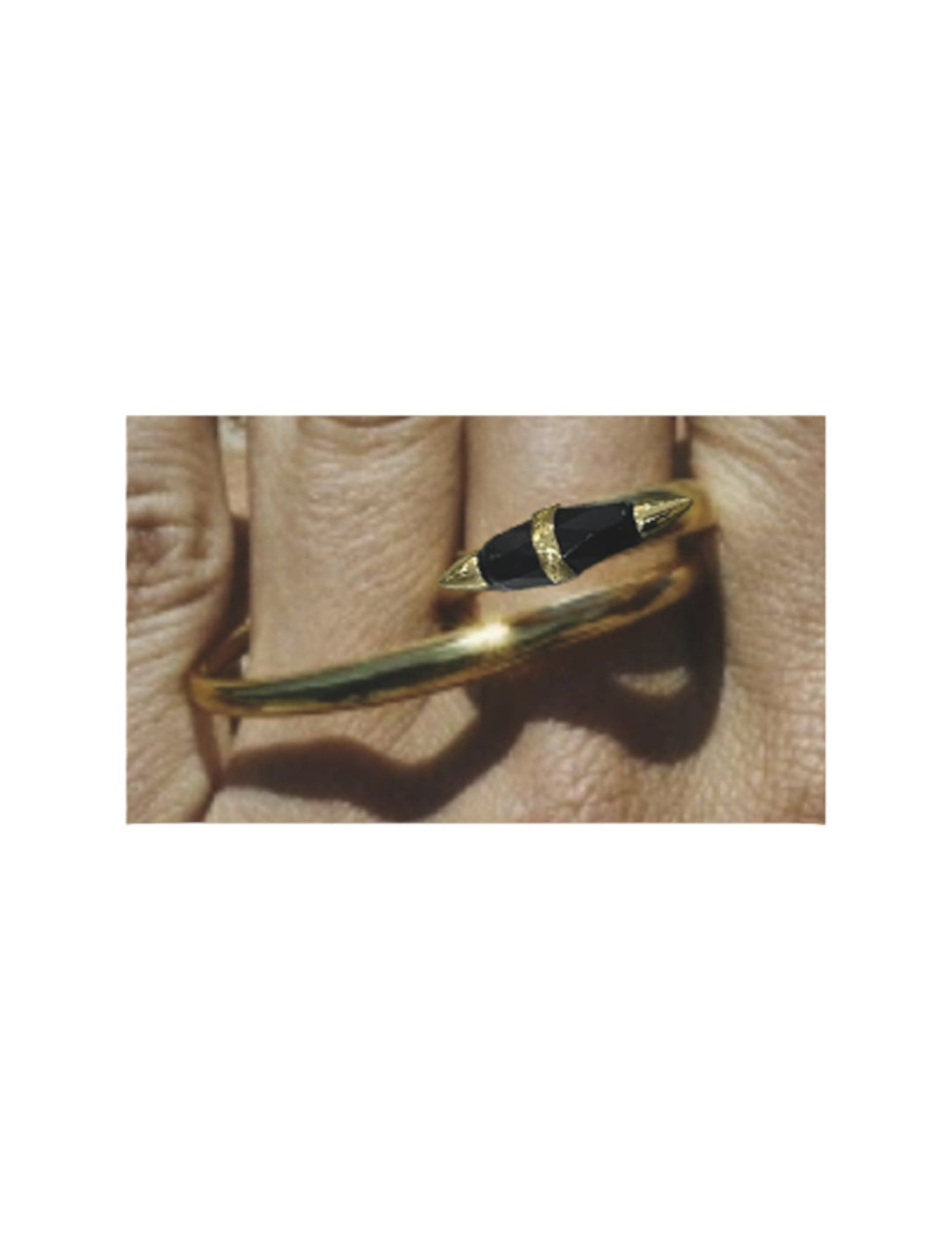 Bone Two Finger Ring in Gold with Onyx